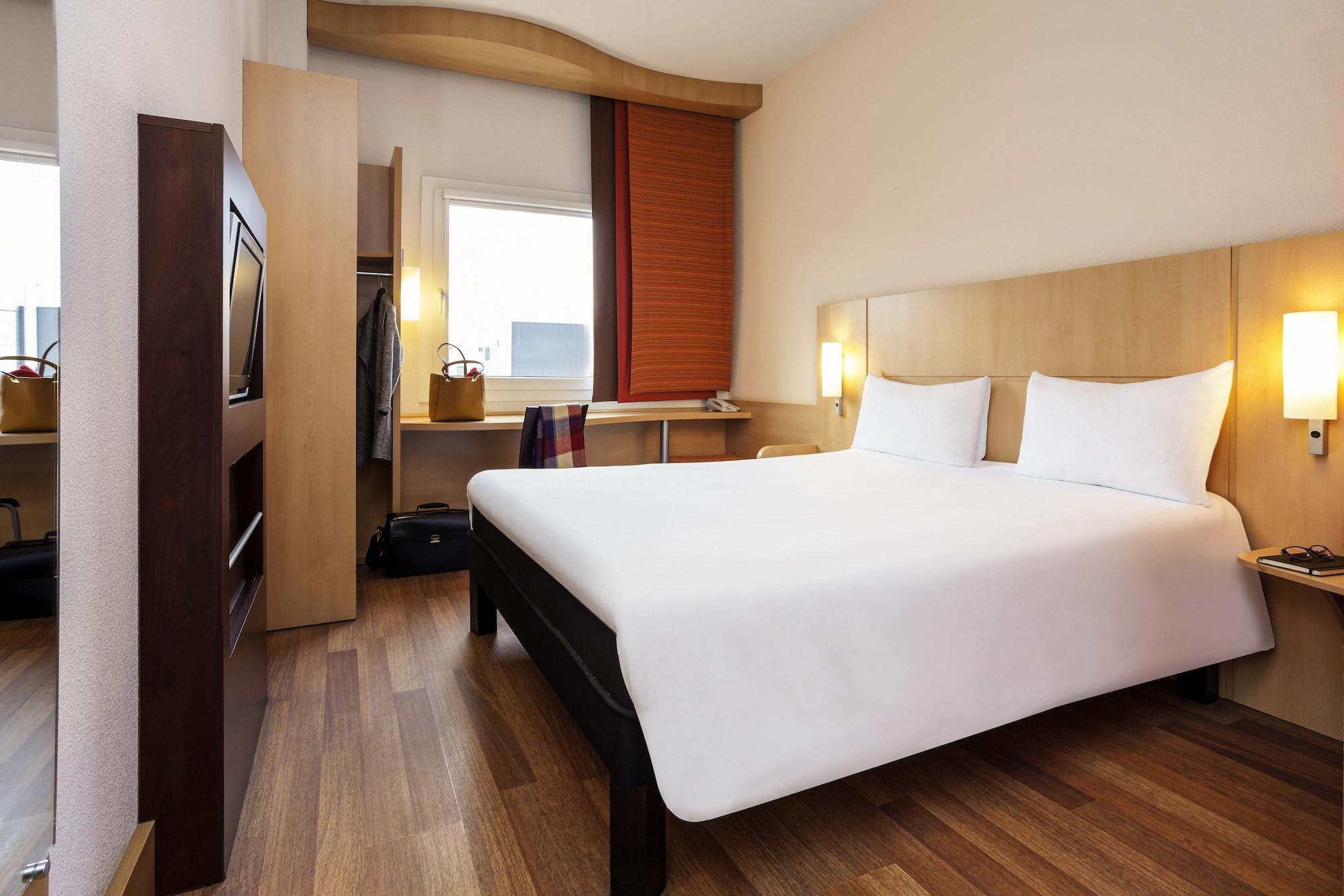 Hotel Ibis Setúbal Exteriér fotografie